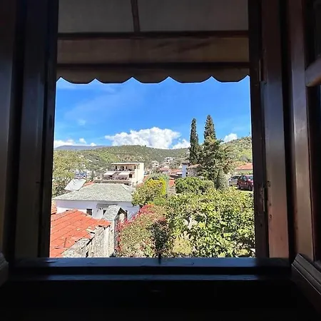 Little Graceland Áfiszosz