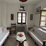 Little Graceland Afissos