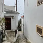 Little Graceland Vilă