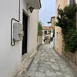 Little Graceland Vilă Afissos