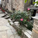 Vilă Little Graceland Afissos