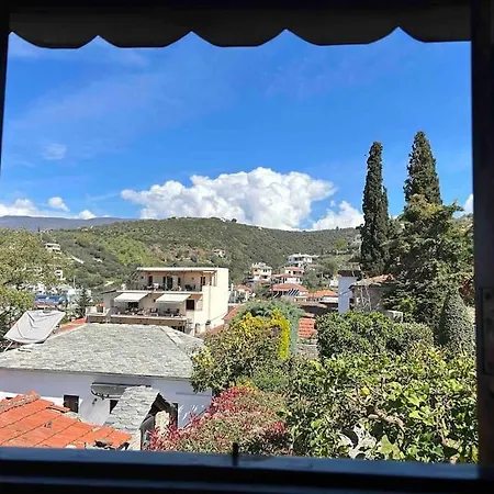 Little Graceland Vilă Afissos